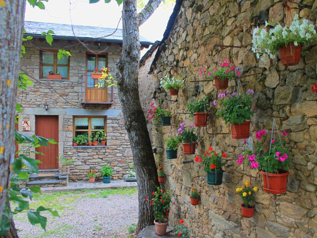 Casa Rural El Trubio Vigo de Sanabria Ngoại thất bức ảnh